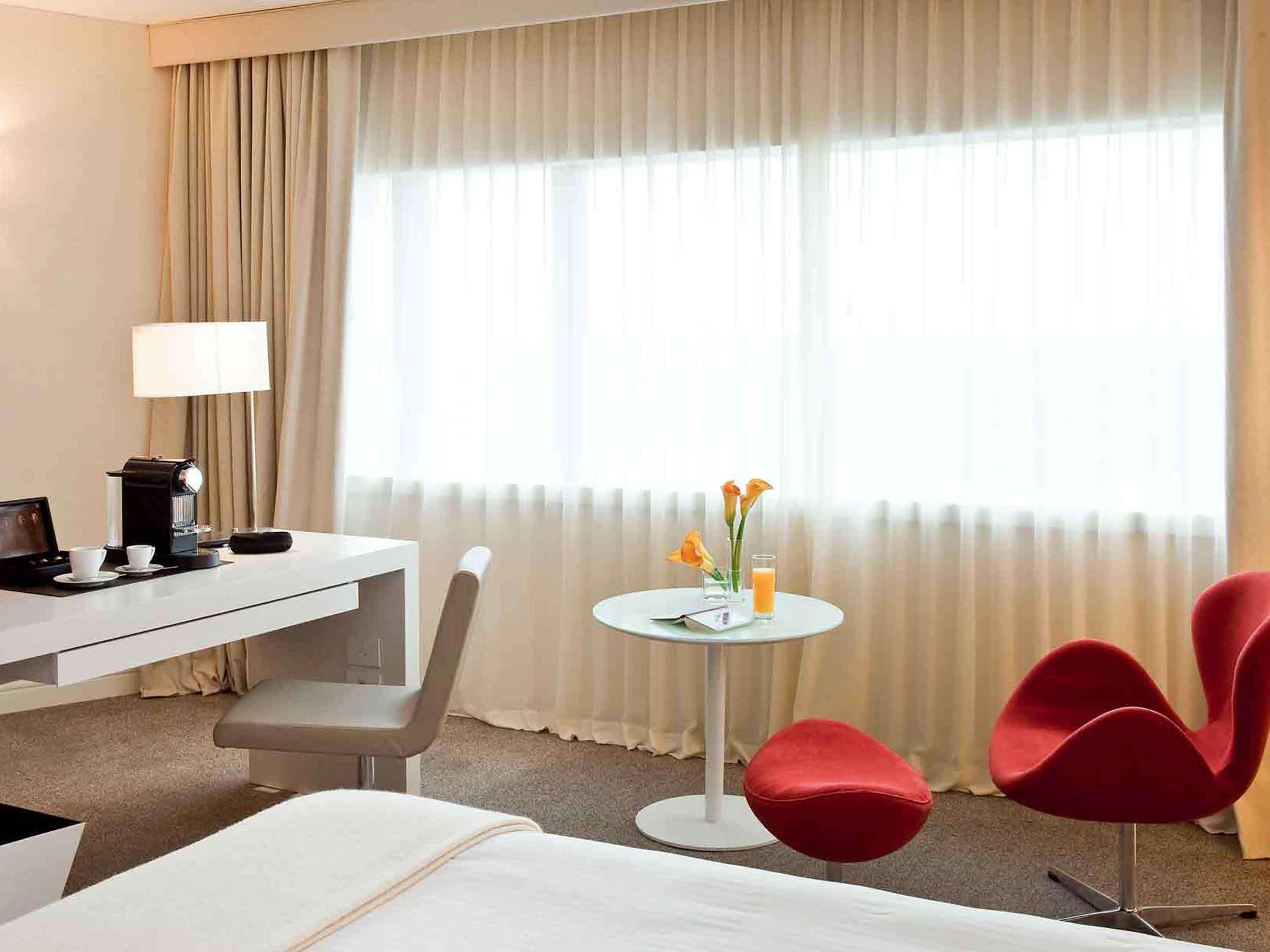 Hotel Pullman City Center روزاريو المظهر الخارجي الصورة