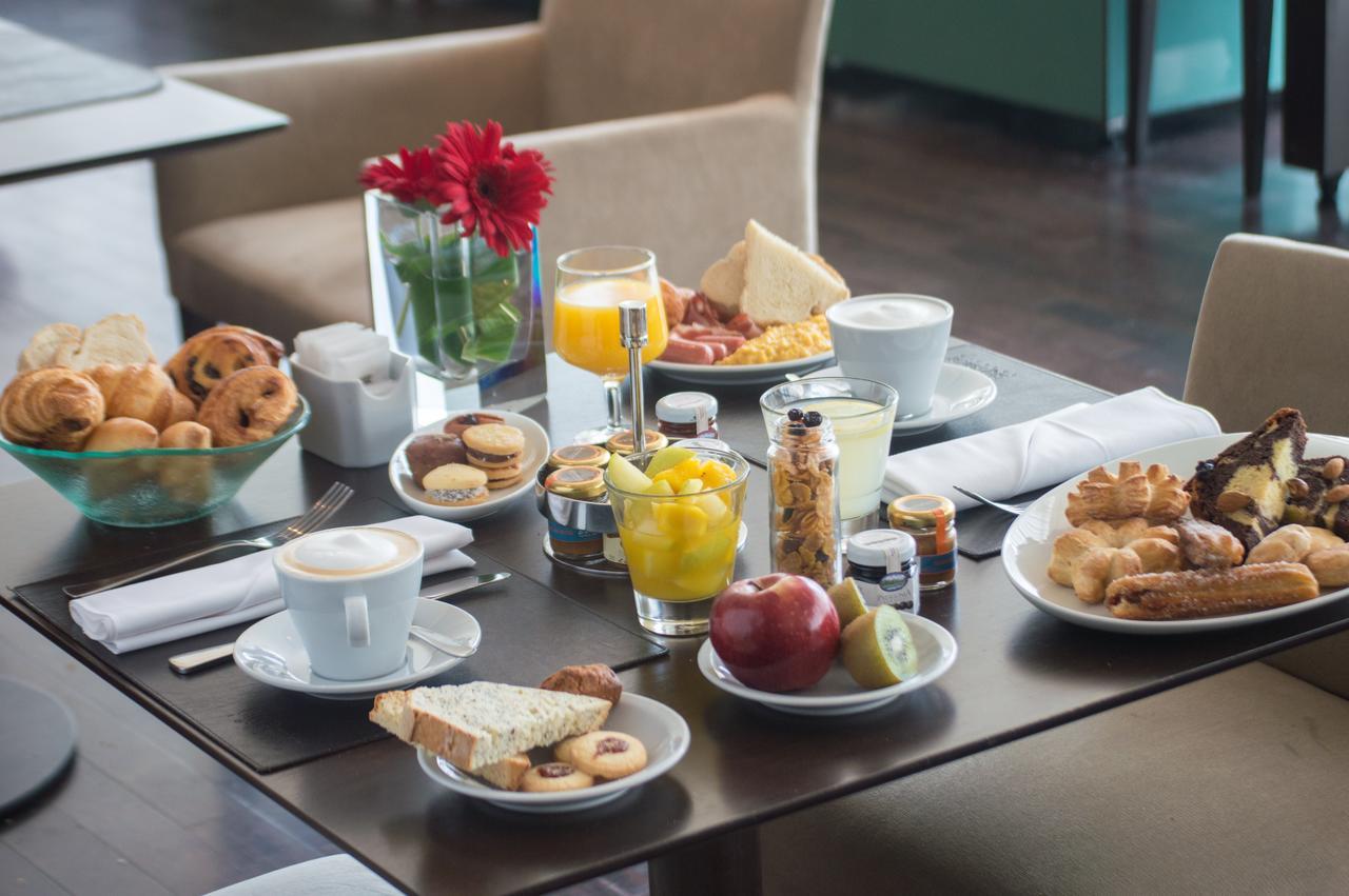 Hotel Pullman City Center روزاريو المظهر الخارجي الصورة